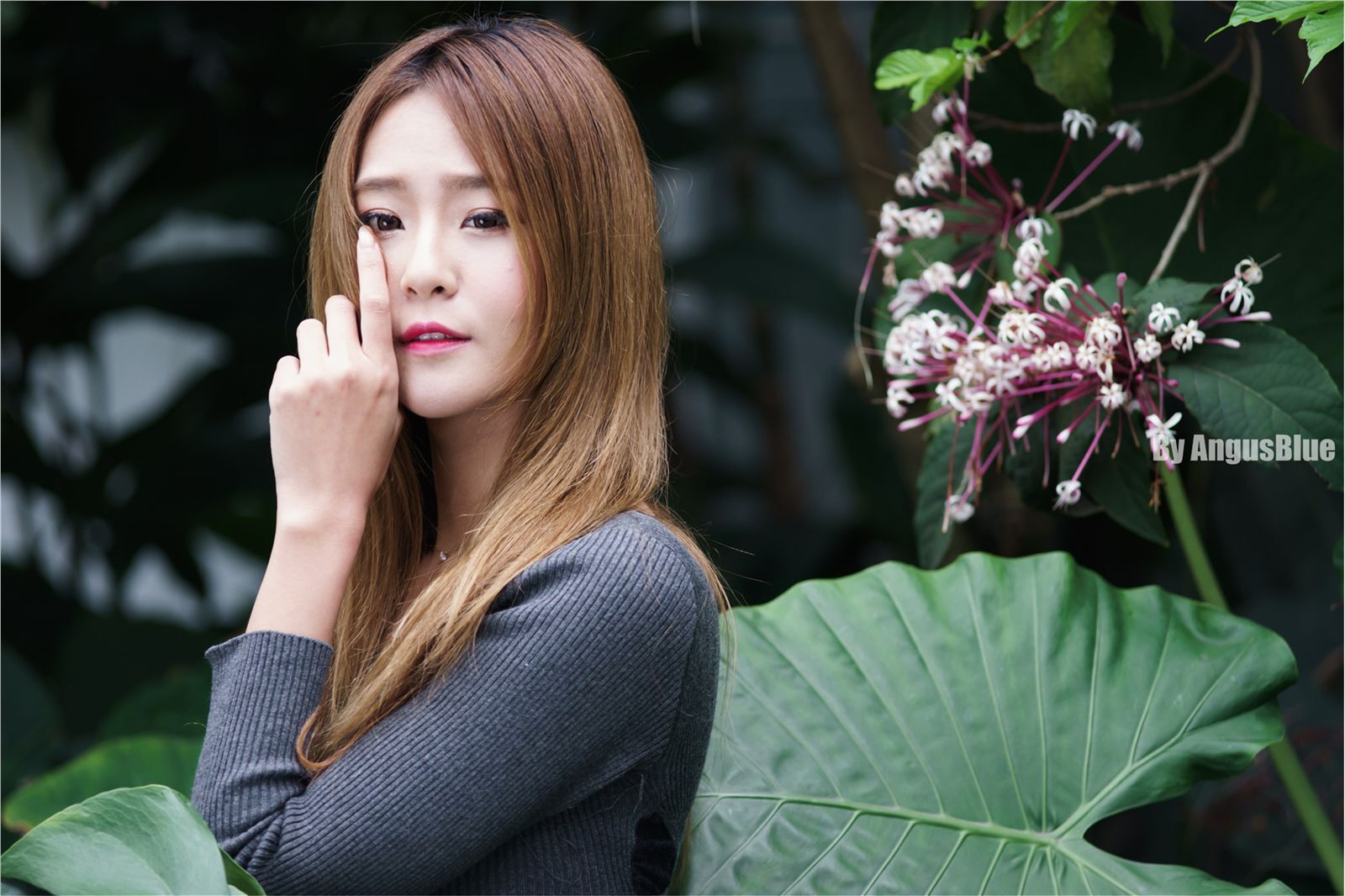 Beautyleg女神-小雪 Winnie 台湾大学春季踏青外拍写真